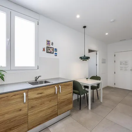 2 Hab En Malvarrosa A Metros De La Playa, Con Terraza Y Zonas Comun 3d Appartement *
