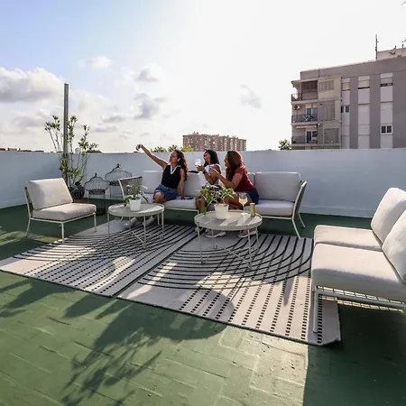 Apartman 2 Hab En Malvarrosa A Metros De La Playa, Con Terraza Y Zonas Comun 3d